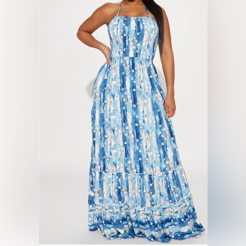 Elegant Blue Halter Maxi Dress
